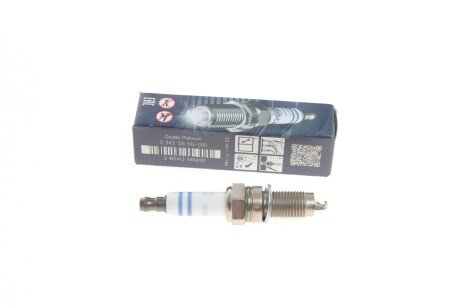 Свічка YR7LPP332W PLATIN BOSCH 0 242 135 510