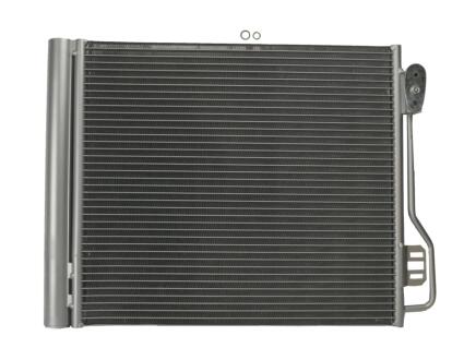 DB Радіатор кондиціонера (конденсатор) з осушувачем Smart Fortwo 07- BOSCH 1986AD2107