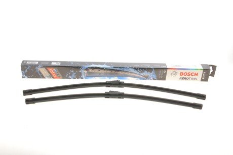 Комплект щіток склоочисника безкаркасних Aerotwin 600/550 BOSCH 3397014242