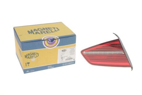 Задній ліхтар лівий внутрішній LED VW Passat B8 14- MAGNETI MARELLI 714081430701